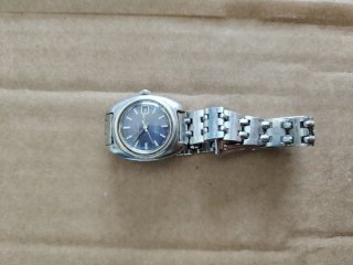 Lote 6 Relojes: Citizen, Orient, Lotus, Gucci ....