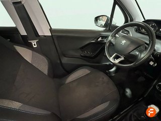 Peugeot 2008 Allure PureTech 110 S&S 6 Vel. MAN