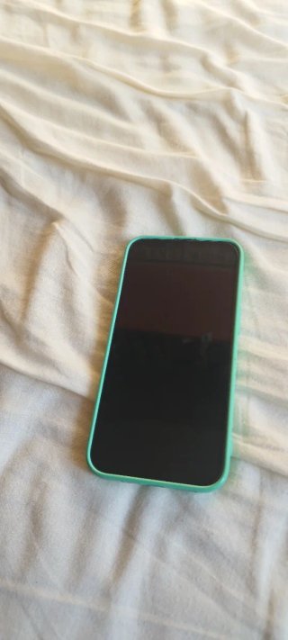 iPhone 16e