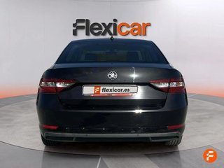 Skoda Superb 2.0 TDI 110KW (150cv) DSG Ambition
