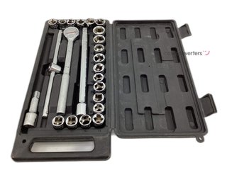 llave carraca acero