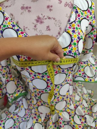 Vestido MariSol lunares y volantes