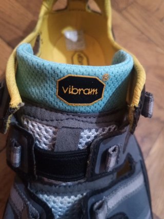 Vibram Fivefingers TrekSport 41 barefoot originali