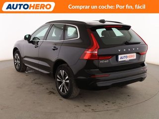 Volvo XC60 2.0 B4 Mild-Hybrid Momentum Pro 2WD