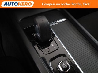 Volvo XC60 2.0 B4 Mild-Hybrid Momentum Pro 2WD
