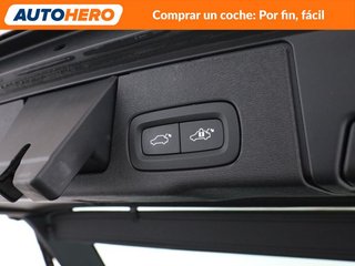 Volvo XC60 2.0 B4 Mild-Hybrid Momentum Pro 2WD