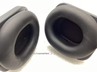 in-ear nothing headphone (1)