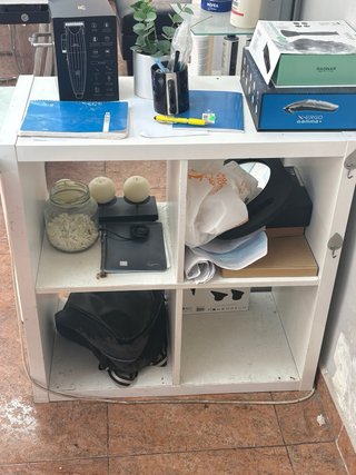 Escritorio de cristal/ mueble recibidor (caja)