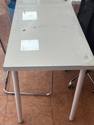 Escritorio de cristal/ mueble recibidor (caja)