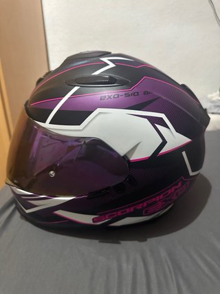 Casco Scorpion Morado con Visera Morada