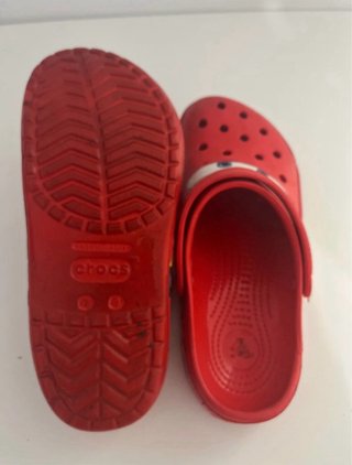 Crocs Rayo McQueen Rojas Talla 39