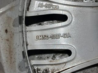 Llanta 7jx16h2 ford focus berlina (cap) 224241