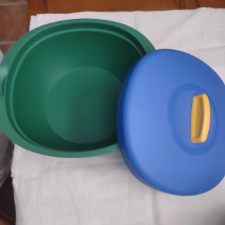 Sopera Azul y Verde de Tupperware.