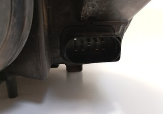 270606 faro der ford focus berlina (cap) 481506