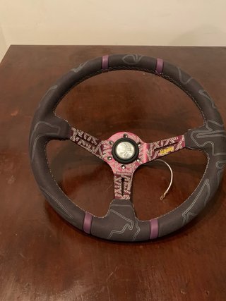 Volante Momo para coche