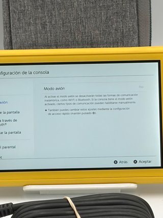Nintendo Switch Lite Giallo + Caricatore