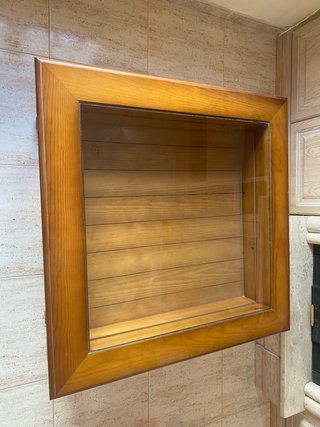 Mesa centro clásica baúl/vitrina madera y cristal