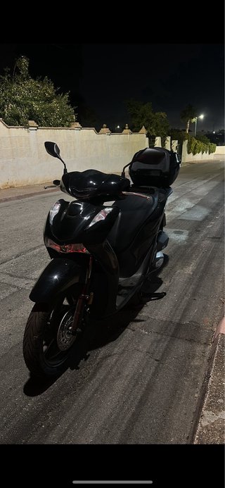 Honda SH 125 Sport