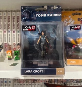 Totaku Action Figures: Lara Croft, Tails, Marcus F