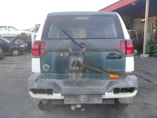 Nissan 0390201561 motor limpia tras terrano 386586