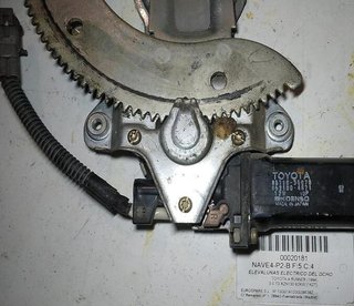 Toyota 85710-35070 elevalunas del der 4 3.0 20181