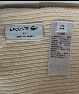 Conjunto lana Lacoste gorro y bufanda beige