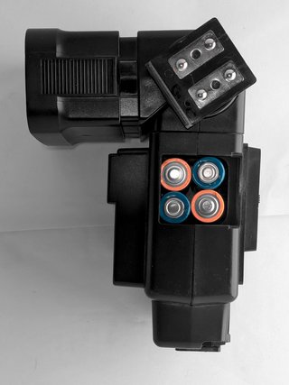 Flash Soltron AF882NIK + 4 pilas Varta Pro