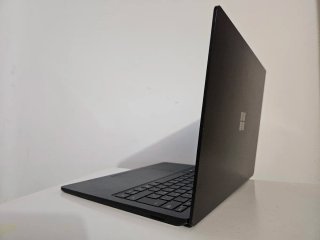Microsoft Surface Laptop 5