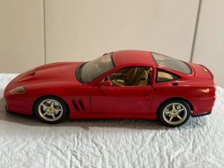 Ferrari 550 Maranello Bburago 1:18