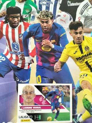 LIGA ESTE DE PANINI 26-27. CAMBIO CROMOS EN MANO.