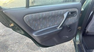Válvula nissan 1471065y01 primera berlina 387708