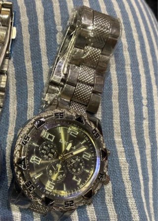 Reloj SXC Dorado y Plateado Nuevo