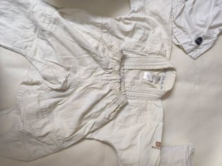 Lote 4 uniformi arti marziali per bambini