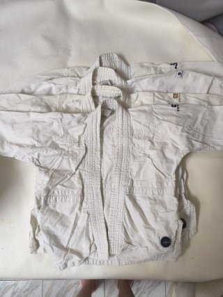 Lote 4 uniformi arti marziali per bambini