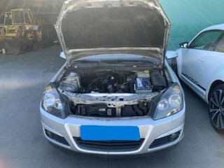24451837 piloto trasero derecho opel astra h 61757