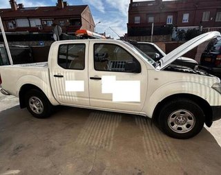 Barra 54611eb31c nissan navara 2.5 d d40 4p 42785