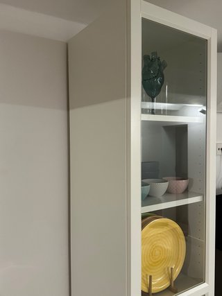 Estantería Billy Ikea Blanca con Puerta de Cristal