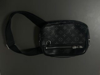 Bandolera Louis Vuitton Monogram Negra