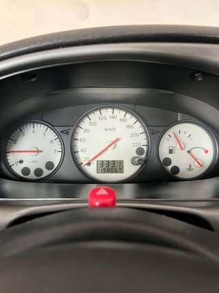 Ford Fiesta DISTINTIVO B
