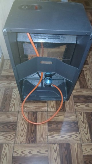 Estufa de gas MAURER sin estrenar