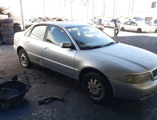 Audi 463705 faro izq 8d0941003ak a4 avant (b5) 1.9