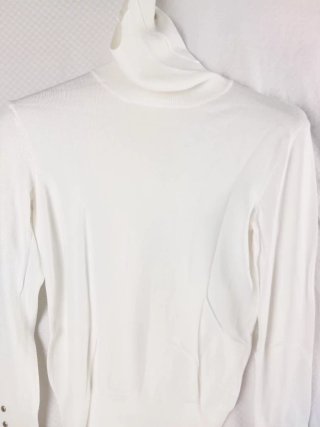 Maglione Dolcevita Bianco con Dettagli ai Polsi
