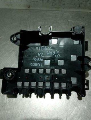 Iveco 284991 5802381101 caja fusibles iveco daily