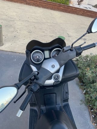 Yamaha X-Max 250 Scooter