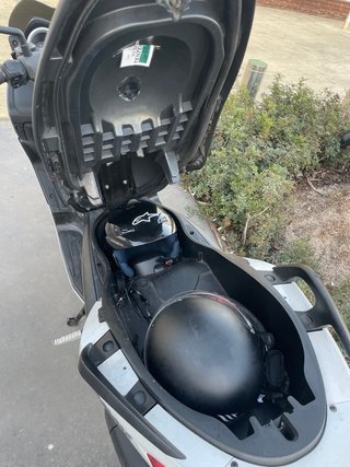 Yamaha X-Max 250 Scooter