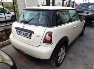 Mini 230953 faro 0305060001 hatch 1.4 mt (75 cv |