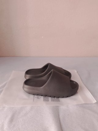 Chanclas Marrones