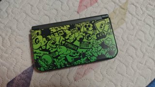 New Nintendo 3DS XL negra con funda ORIGINAL
