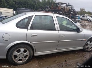 Paragolpes trasero opel 241714 90586617 vectra b