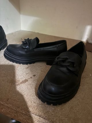Zapatos negros de plataforma